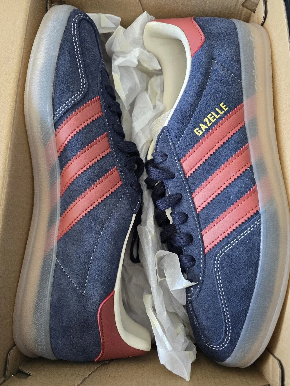 adidas Gazelle Navy Sneakers with Red Stripes Men's Size 10